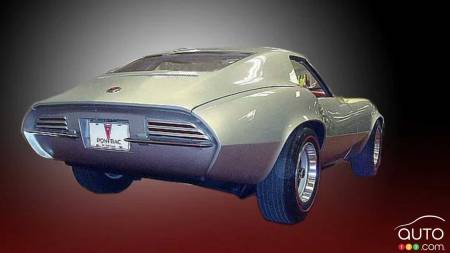 Pontiac Banshee concept, three-quarters rear